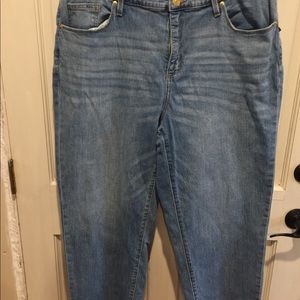 Women’s NWT size 20w jeans